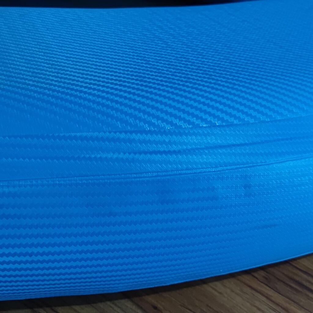 Source Factory OEM ODM Wholesale Qingdao Lucieneo Inflatable Floating Water Hammock Lake Snake with Mesh